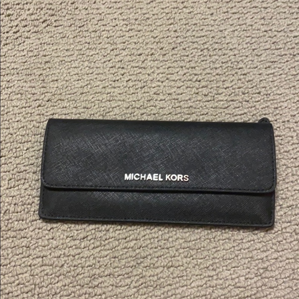 Michael Kors Jet Set Slim Saffiano Wallet